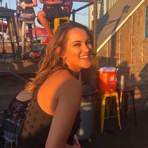 Meet your Posher, Haylie
